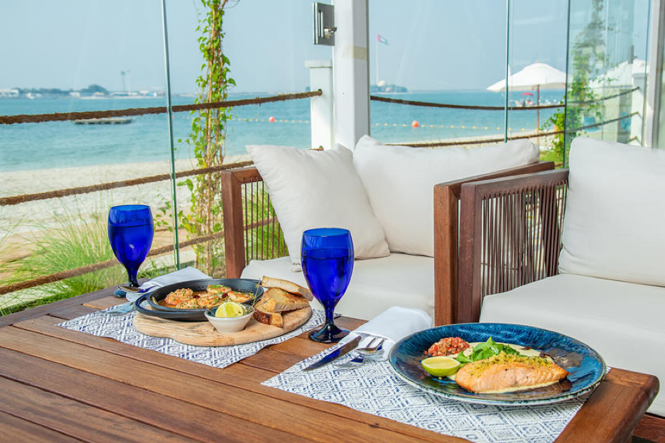 West Bay Lounge Abu Dhabi